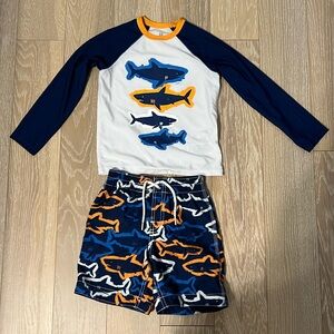 Gap Boys Swim Trunks and Rash Guard Size 5